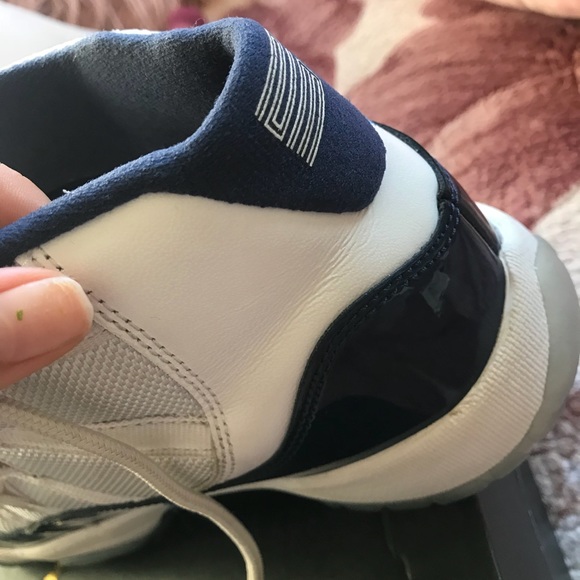 Air Jordan 11 Retro - Picture 5 of 5